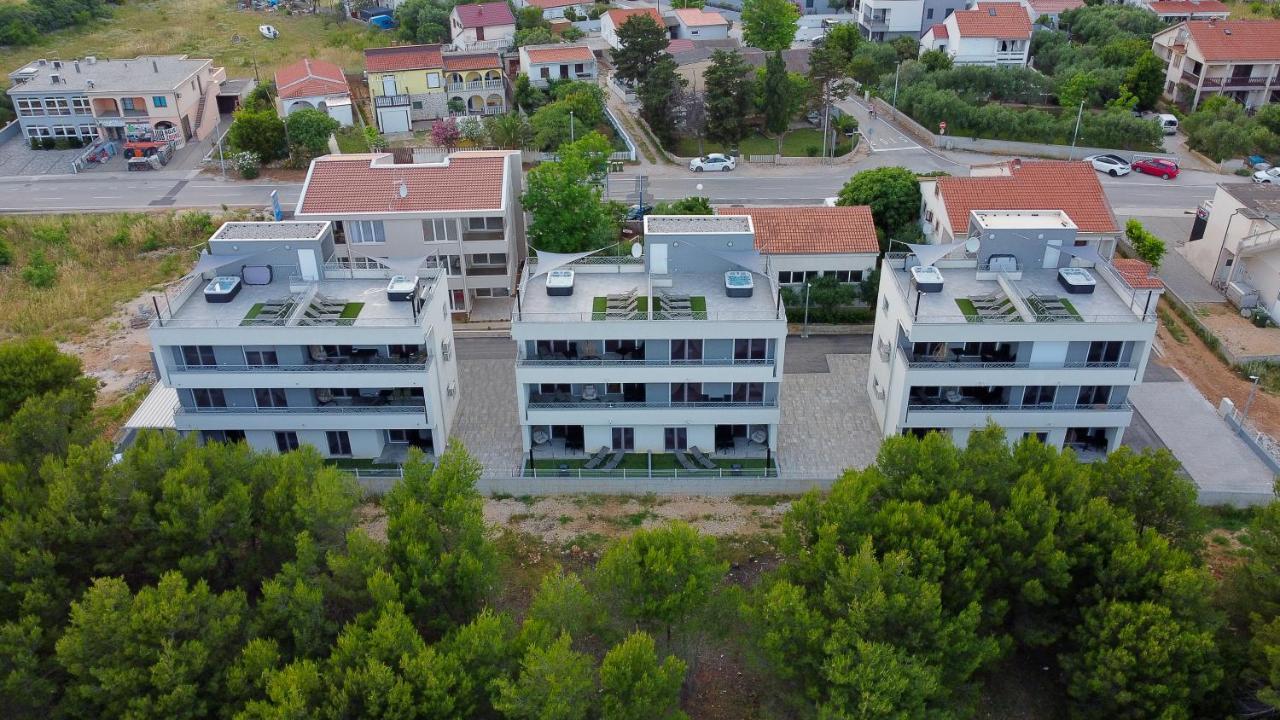 Number One Apartments Вир Екстер'єр фото