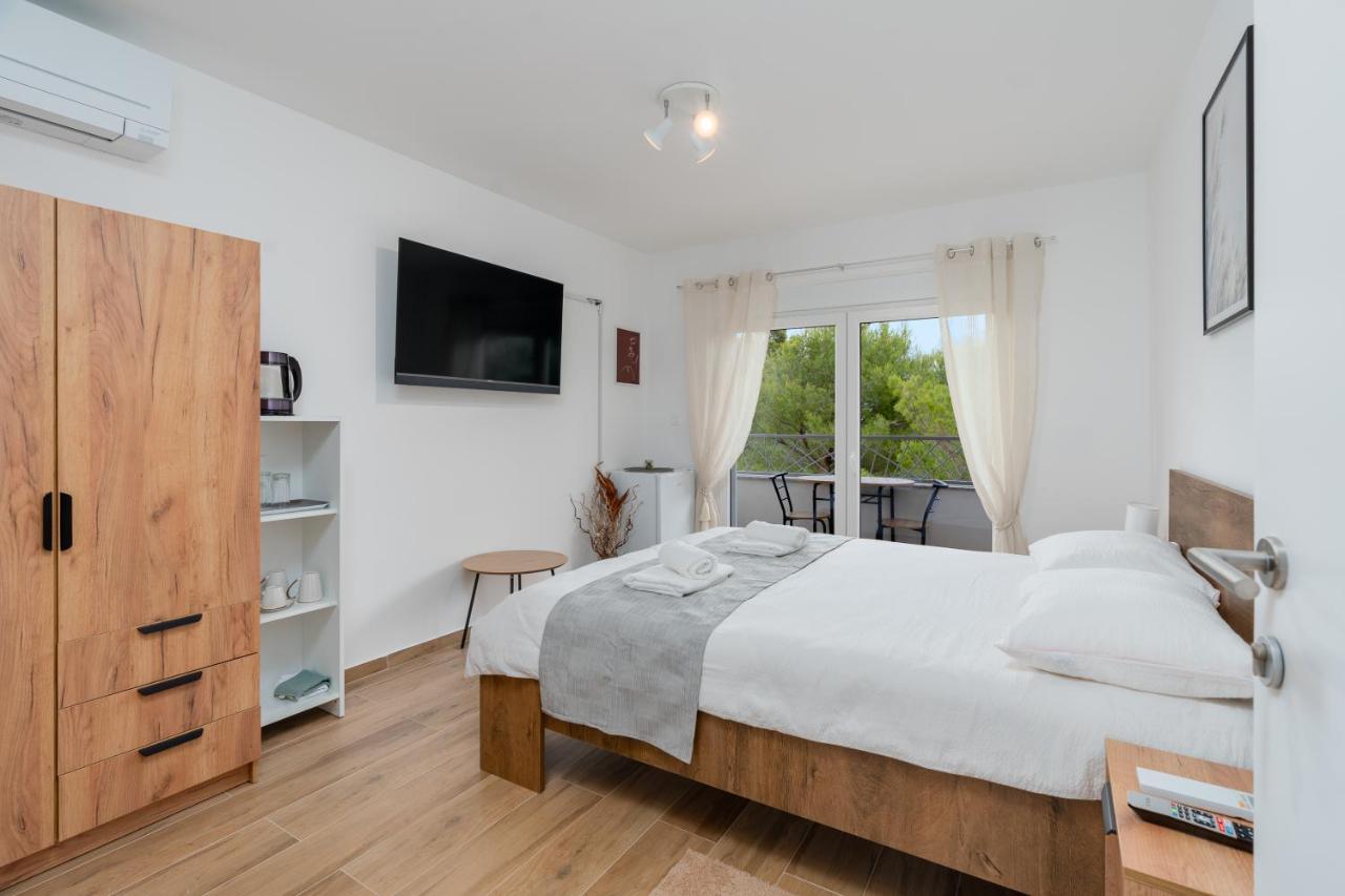 Number One Apartments Вир Екстер'єр фото