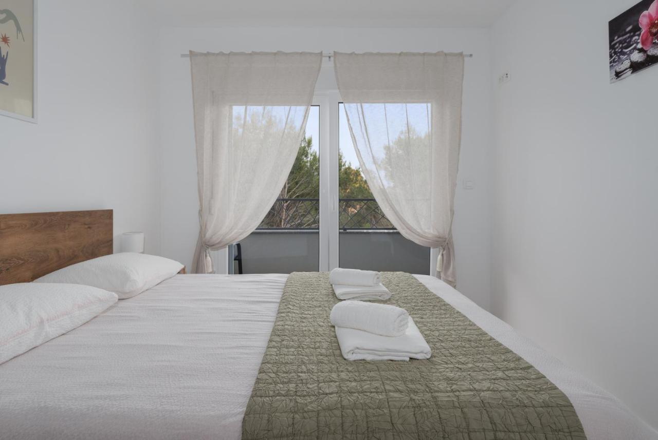Number One Apartments Вир Екстер'єр фото
