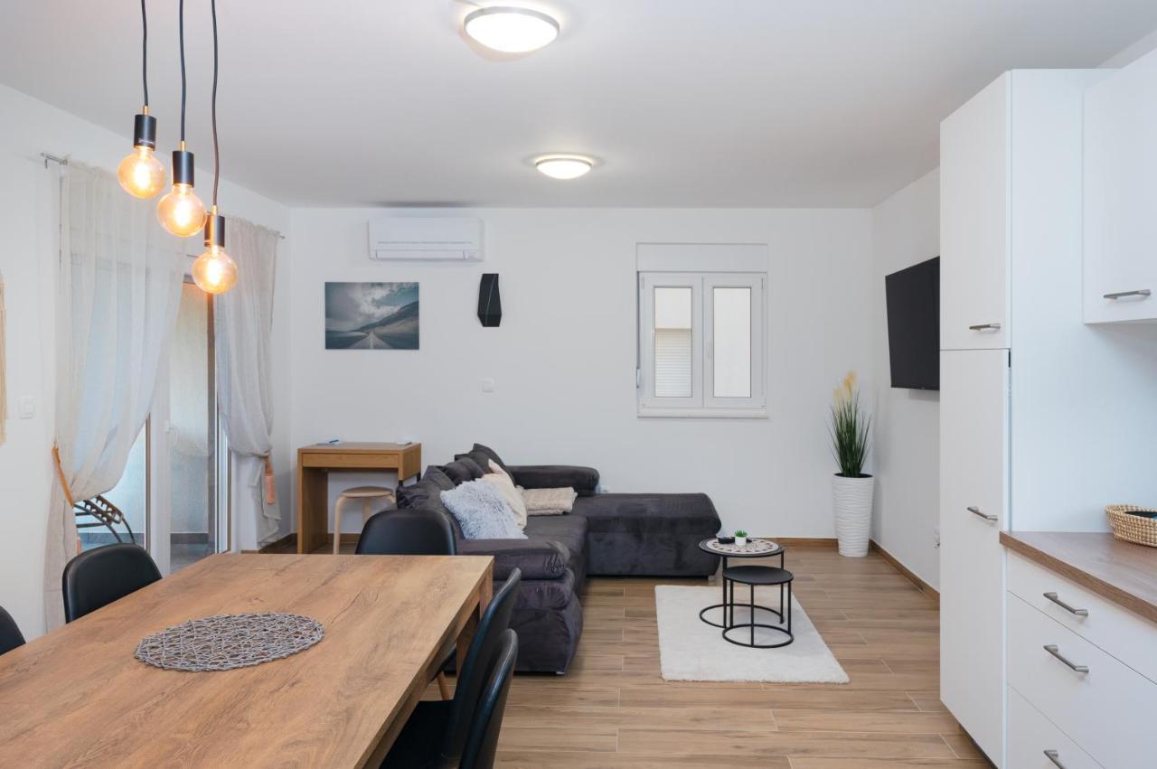 Number One Apartments Вир Екстер'єр фото
