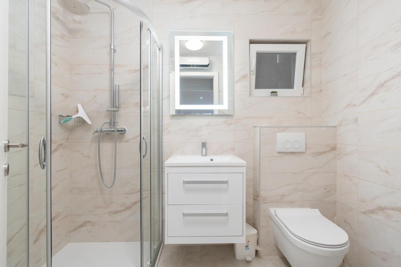 Number One Apartments Вир Екстер'єр фото