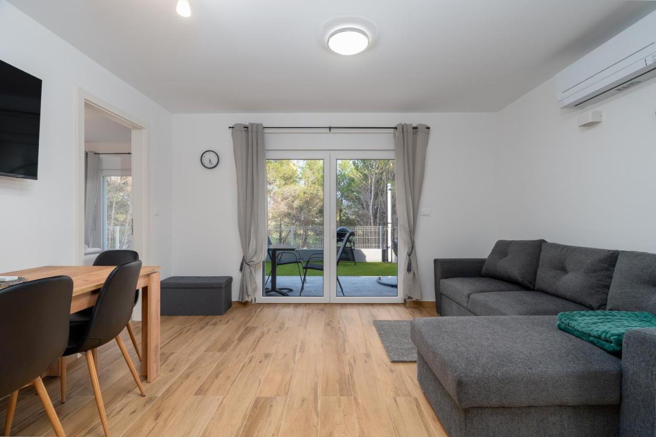 Number One Apartments Вир Екстер'єр фото