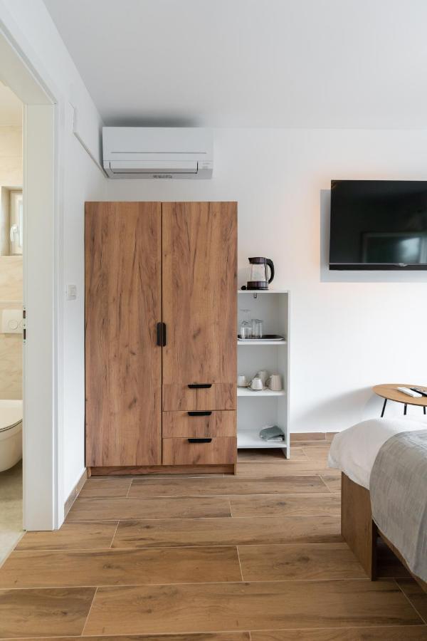 Number One Apartments Вир Екстер'єр фото